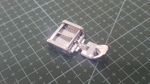 PIE PRENSATELA CIERRE FAMILIAR MAQ VARIAS